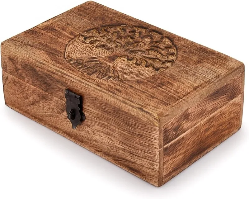 The Heirloom Revival: Gifts Meant to Outlive Us