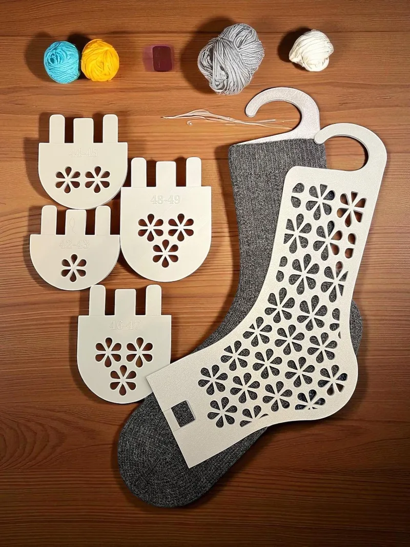 Gifts for Knitters and Crafters Without Guessing the Yarn