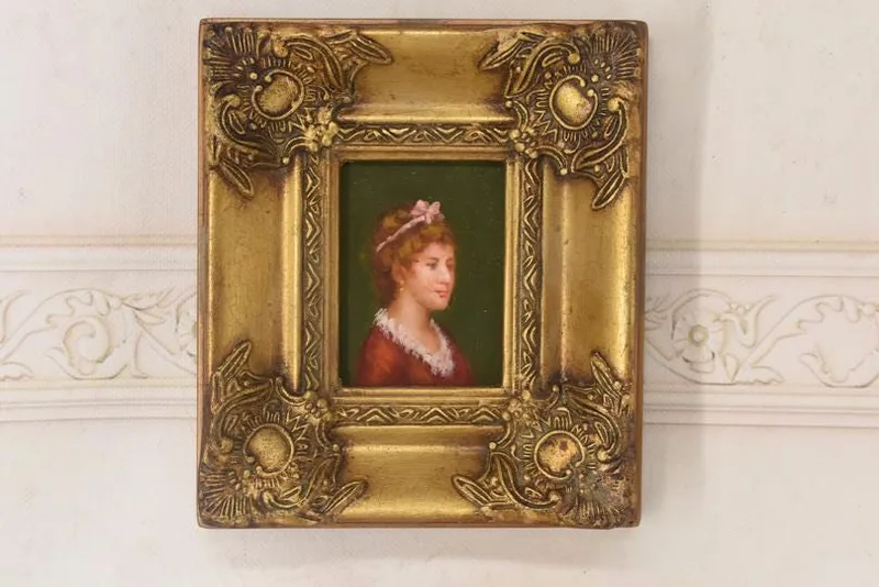 The Photo You Pick Decides the Portrait: A Prep Guide